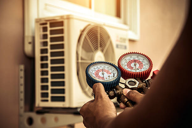 Professional Hvac technician working in Epping, NH